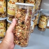 NGŨ CỐC DINH DƯỠNG GRANOLA VỊ SOCOLA ( hũ 500gr )