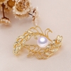 Cài áo ngọc trai đôi cành nguyệt quế LAUREL PEARL(7-8ly) - CTJ5111