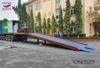 cầu xe nâng lên container sử dụng thép chống trượt