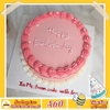 Bánh kem sinh nhật đơn giản A60 nền hồng viền trên bánh và dưới đế tinh tế