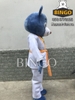 Mascot gấu karate tập võ