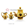BỘ BÌNH TRÀ THỦY TINH MÀU ĐỎ MẠ VÀNG, ĐẮP NỔI HOA CỔ ĐIỂN