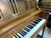 dan-piano-samick-su300ss-ijko5435