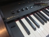 dan-piano-roland-kr-577d