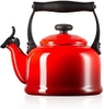 Ấm đun nước thổi sáo Le Creuset Wasserkessel Trandition 2.1 lít Kirsch màu đỏ