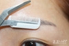 Kéo cắt lông mày Eyebrow Aritaum