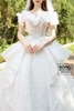Váy cưới nhún organza trễ vai tùng gân trắng VKT441
