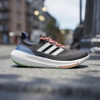 Giày Adidas Nam Chính hãng - Ultraboost Light - Xanh | JapanSport IE1772