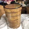 Thùng rác lật tròn vân gỗ có nắp đậy tiện lợi hàng nhựa Việt Nhật