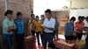 Người giáo viên tâm huyết với con gà Lạc Thủy