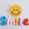 Tượng mặt cười và chữ Smile (silicon).