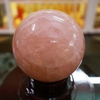 Quả cầu thạch anh hồng tự nhiên ĐK 11.2cm - 1.95kg - MTA157