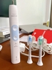 Bàn chải điện Philips Sonicare Optimal Clean HX682P - Tách lẻ