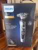 Máy cạo râu Philips Norelco Shaver S9000 Prestige SP9871/13 Bản 2025, trạm sạc Qi, túi đựng