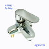 Vòi chậu rửa mặt nóng lạnh (lavabo) H-033 tay đồng L.Avento