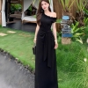 - Đầm thun dáng dài ( 127cm) tặng cài nơ lệch vai bèo thắt nơ eo vải thun tăm lạnh dày dặn cao cấp