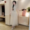 -Váy kem thiết kế dáng dài phối ren cao cấp đính nút , tùng váy voan mềm mịn , dự tiệc sang chảnh