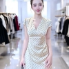 [ New Dress] Váy Lụa Kem Chấm Bi Dáng Dài Cổ V Sang Chảnh Nữ Tính - Chất Liệu Lụa Kem Cao Cấp Kiểu Dáng Dài Cổ V Phù Hợp Dịp Đặc Biệt Size S M L XL Chiều Dài 132cm
