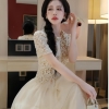 -Váy kem thiết kế dáng dài phối ren cao cấp đính nút , tùng váy voan mềm mịn , dự tiệc sang chảnh
