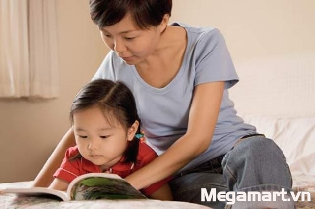 Nhấn vào ảnh để phóng to Trẻ sẽ mất đi nhiều cơ hội phát triển nếu bị gò ép học chữ