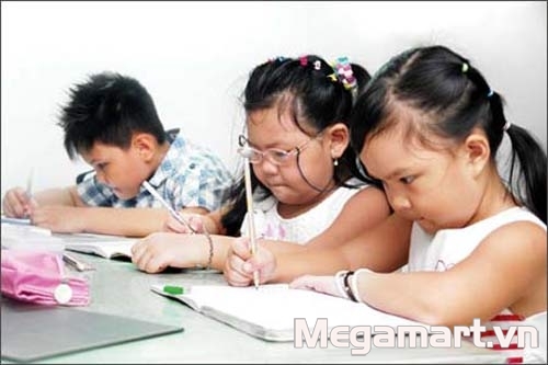 Trẻ bị bắt ép học chữ sẽ chán nản, sợ học hoặc chủ quan
