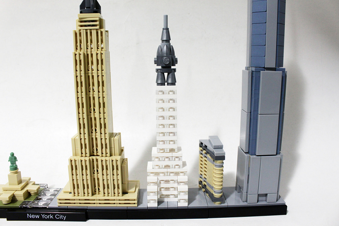 Trọn bộ các chi tiết trong bộ xếp hình Lego Architecture 21028 - Thành phố New York