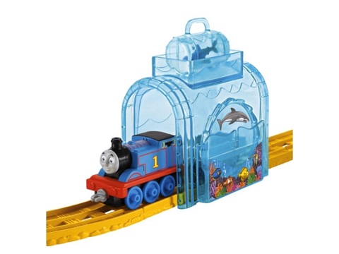 Thomas and Friends Bộ đường ray hàm cá mập giúp trẻ phát triển tư duy