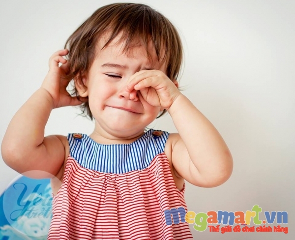 Ăn vạ là thói xấu của trẻ nhưng có thể được bố mẹ loại bỏ được