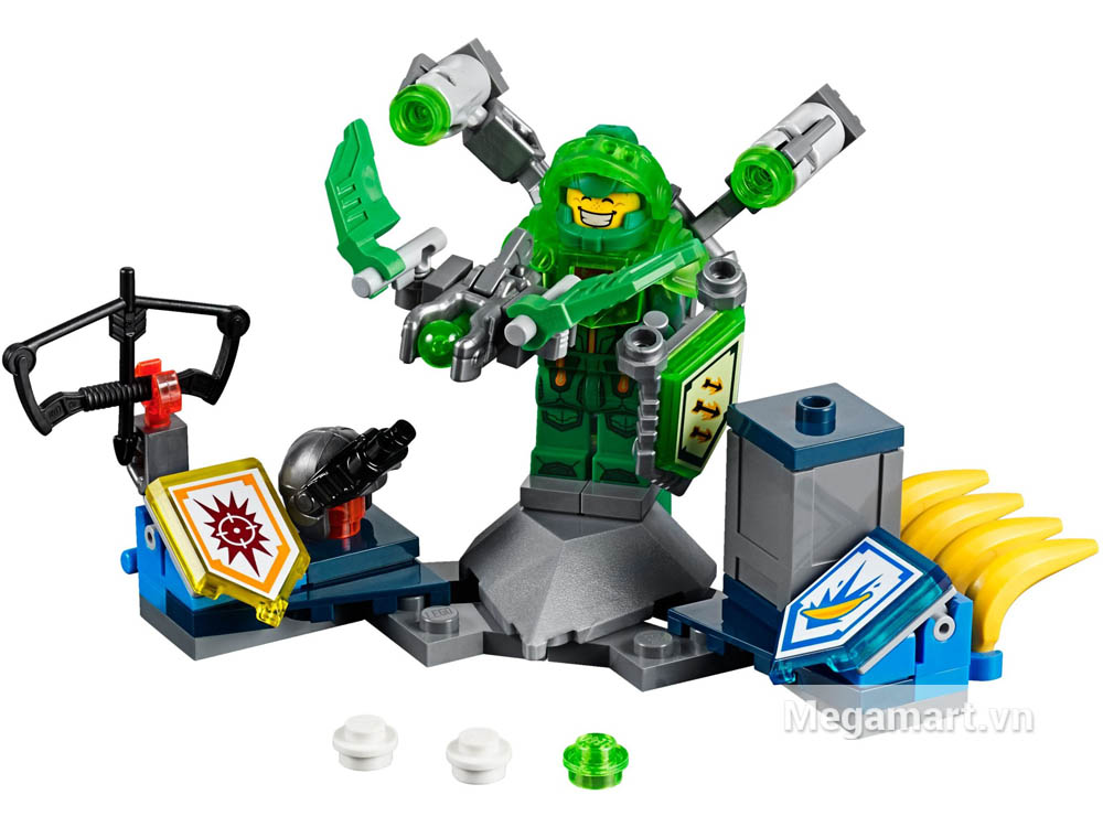 Hiệp sĩ Aaron được trang bị đầy đủ có tính năng chiến đấu cao