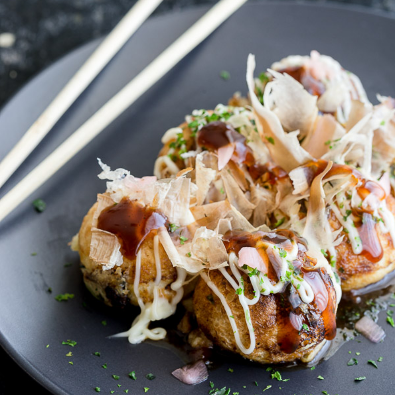 Cách làm bánh bạch tuộc takoyaki theo 3 loại khuôn