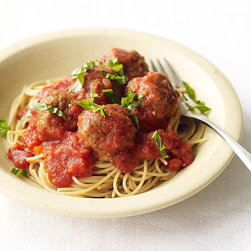 Cách làm mỳ Ý spaghetti sốt bò viên tại nhà ngon mê li