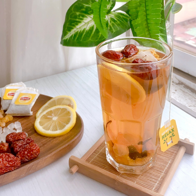 Cách pha trà lipton xí muội cam thảo thơm ngon giải nhiệt ngày hè