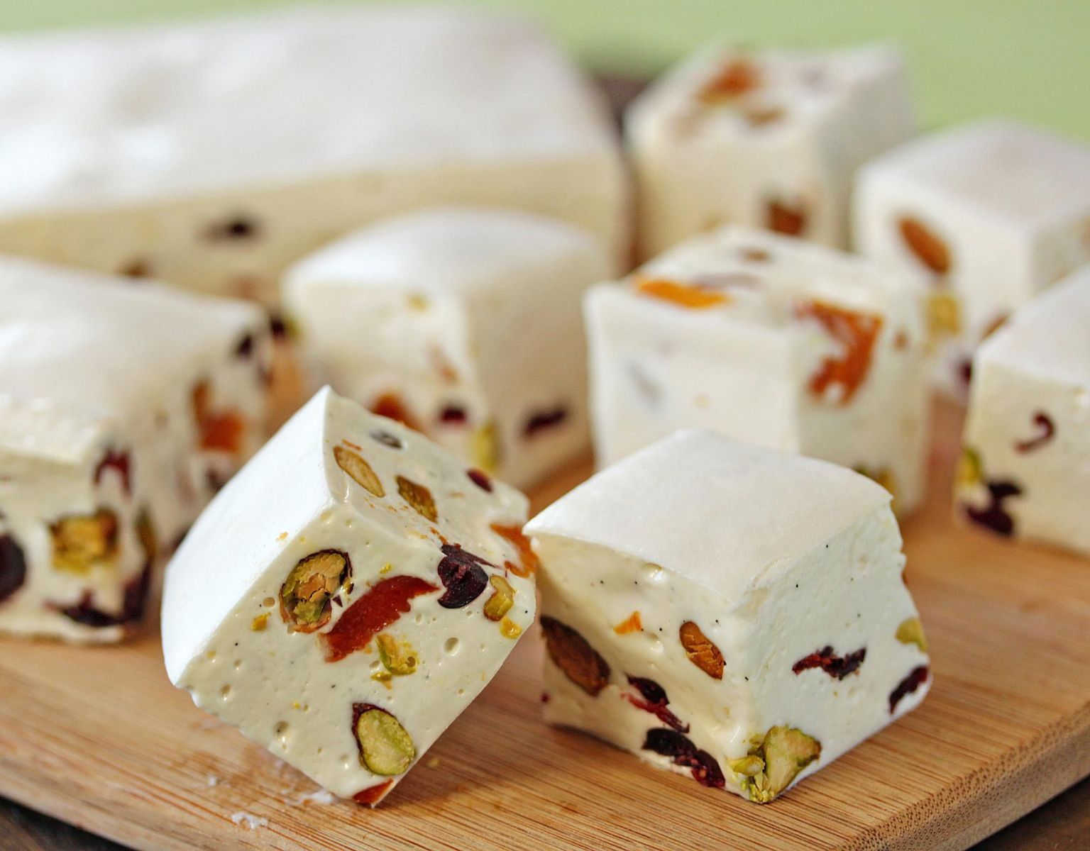 kẹo Nougat