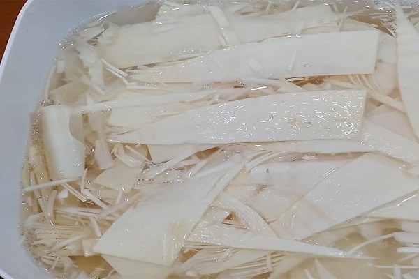 Sơ chế măng 