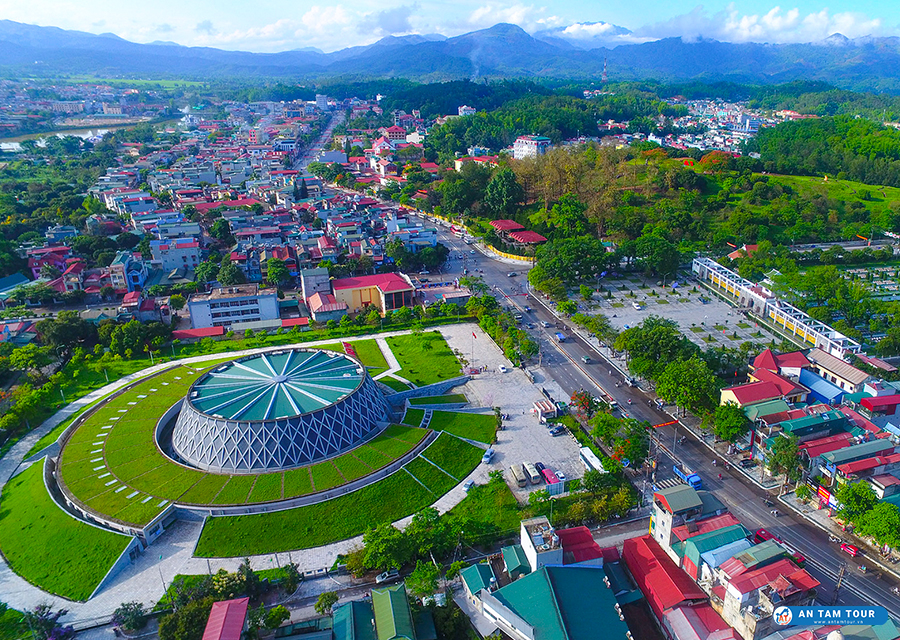 Bảo tàng chiến thắng Điện Biên Phủ