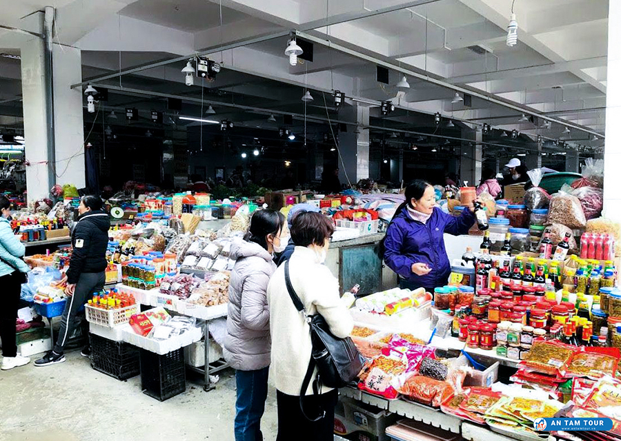 Chợ Cốc Lếu