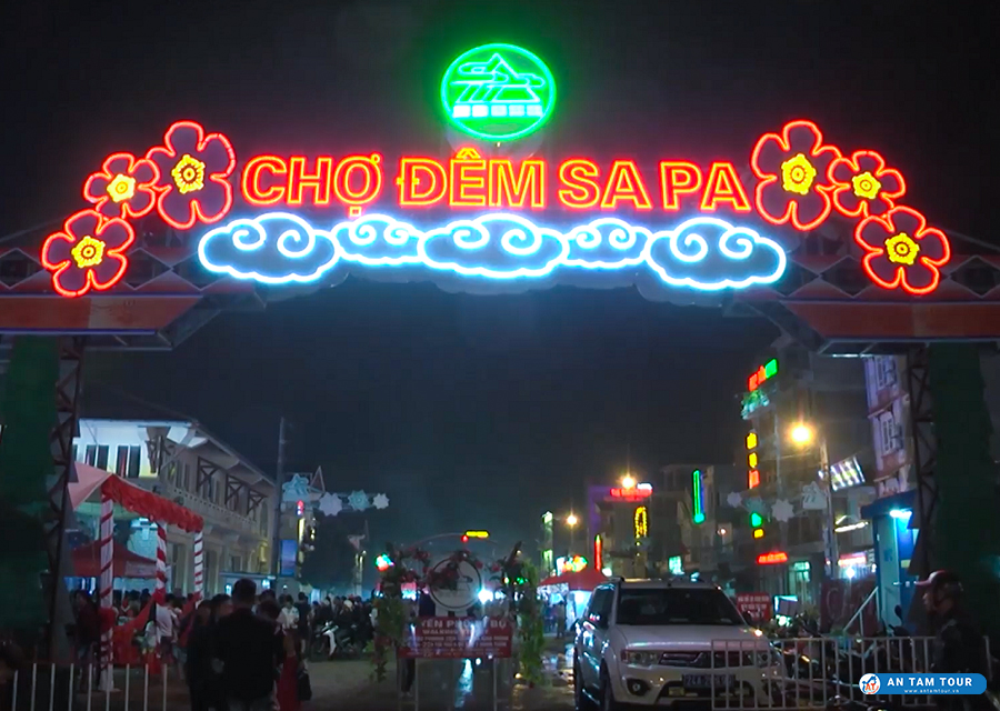 Chợ đêm Sapa