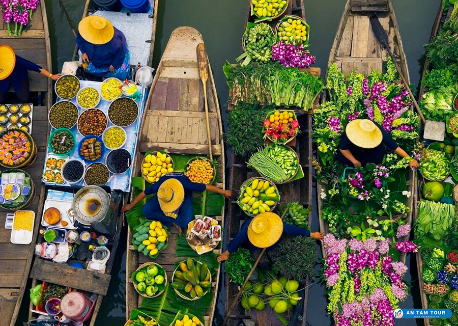 Chợ nổi Cà Mau