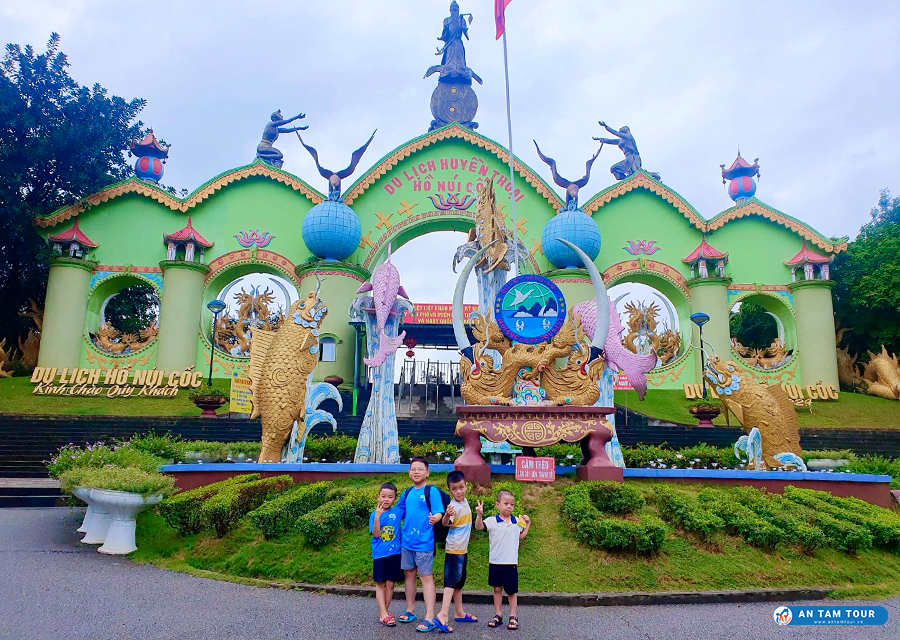 Hồ Núi Cốc