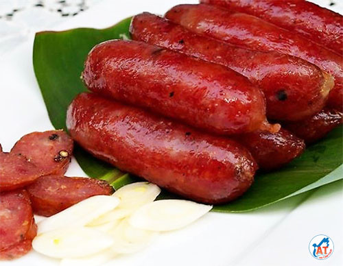 Lạp xưởng hun khói