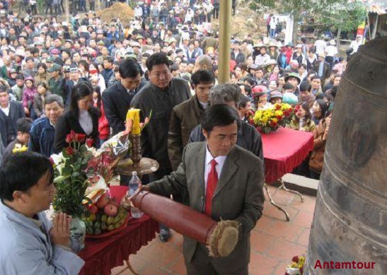 Cảnh lễ ở chùa
