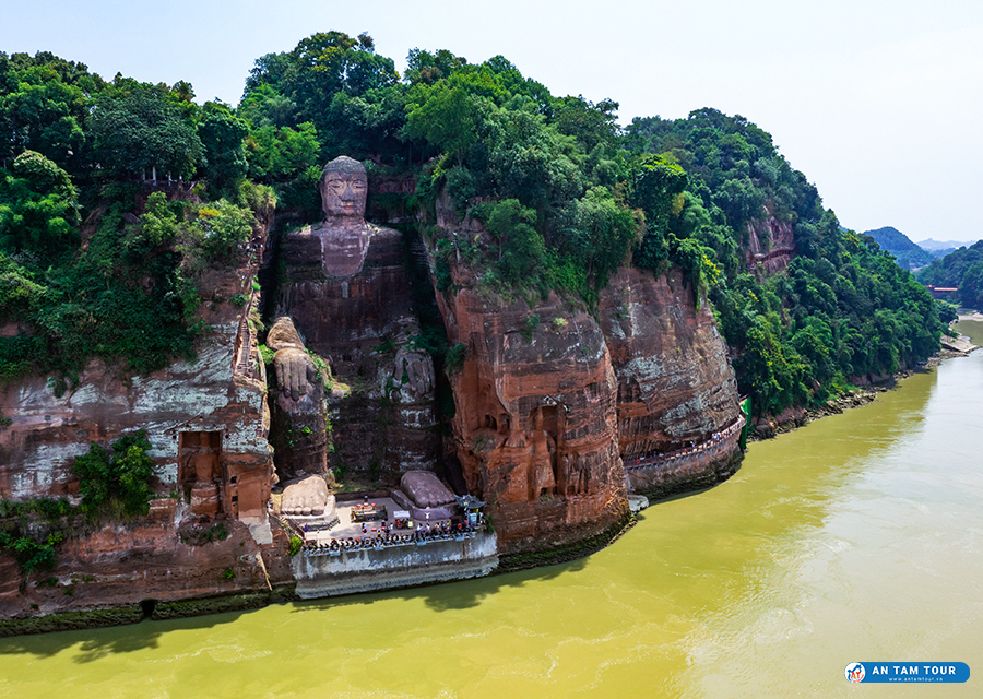 Lạc Sơn Đại Phật
