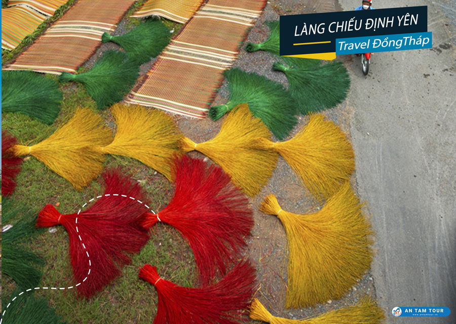 Làng Chiếu Định Yên