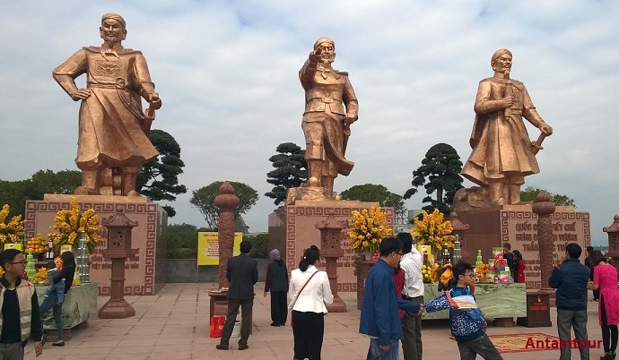 Du lịch chùa Hang Hải Phòng