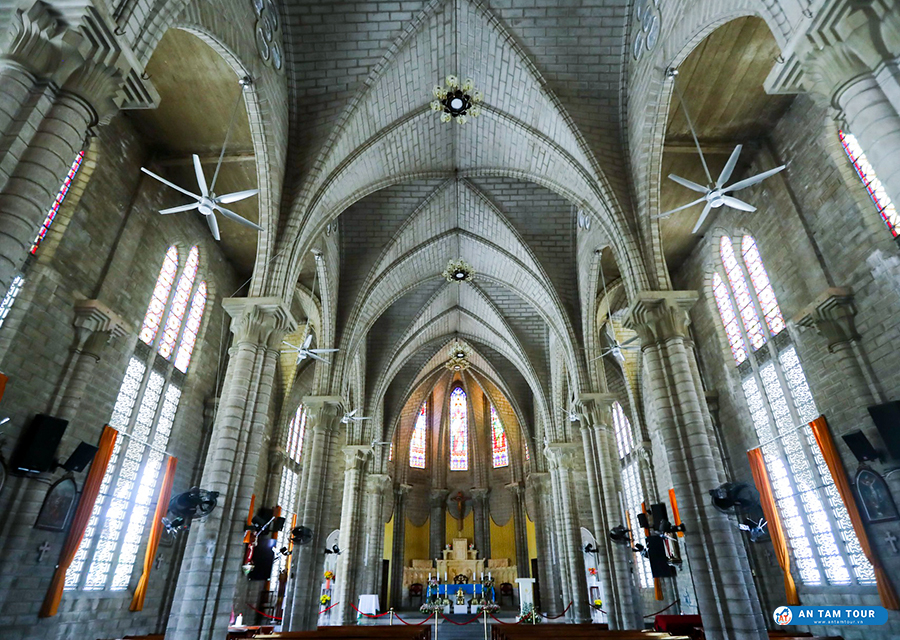 Nhà thờ Núi Nha Trang