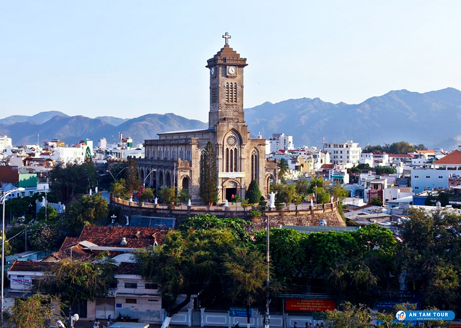 Nhà thờ Núi Nha Trang