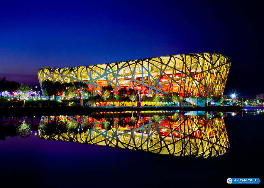 Sân vận động Tổ Chim và kiến trúc đẹp vô thực giữa lòng Bắc Kinh | Antamtour.vn