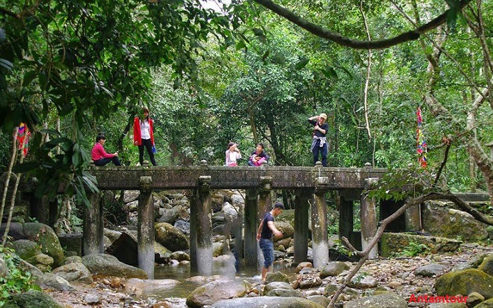 Suối Giải Oan