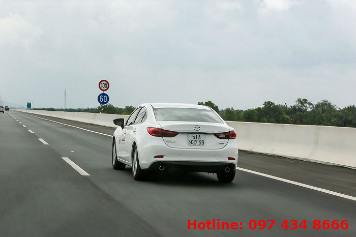 Hệ thống treo trên Mazda 6 với nhiều cải tiến mới đảm bảo khả năng cân bằng và ổn định khi vận hành ở tốc độ cao