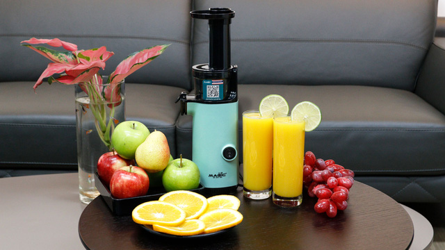 CHỊ EM MUỐN DETOX NÊN MUA MÁY ÉP CHẬM NÀO?